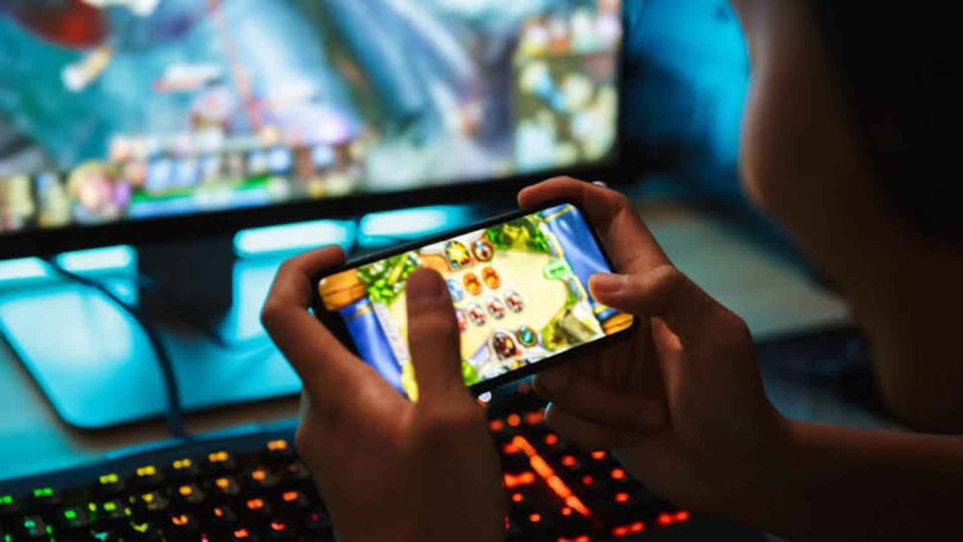 Multiplayer Games with Endless Tactical Challenges